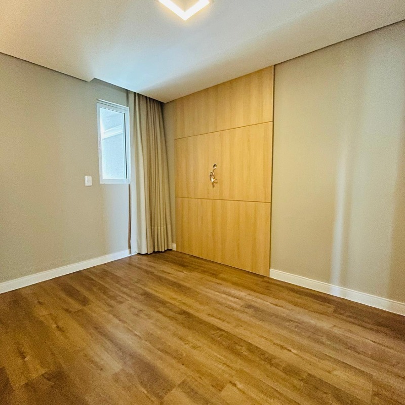 Apartamento à venda no Praia Brava: