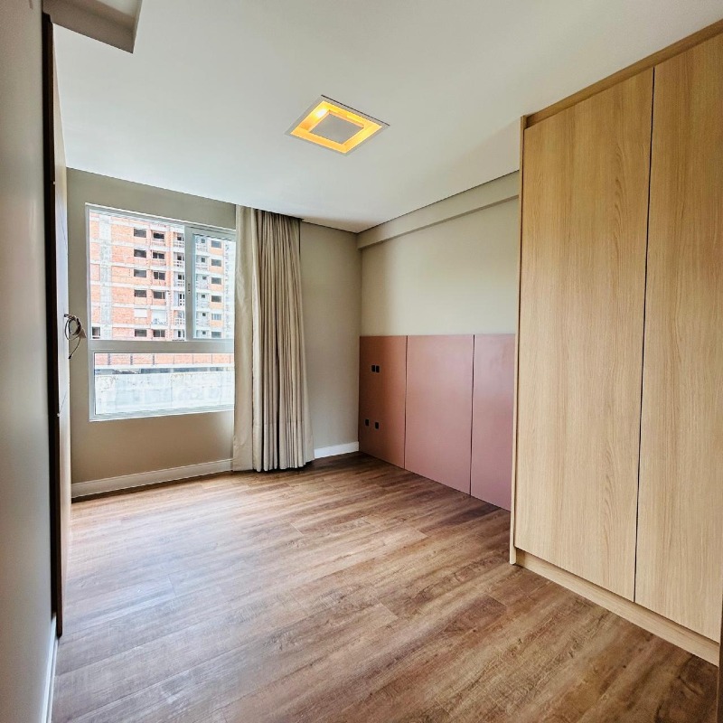 Apartamento à venda no Praia Brava: