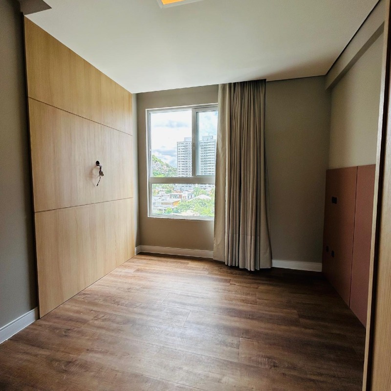 Apartamento à venda no Praia Brava: