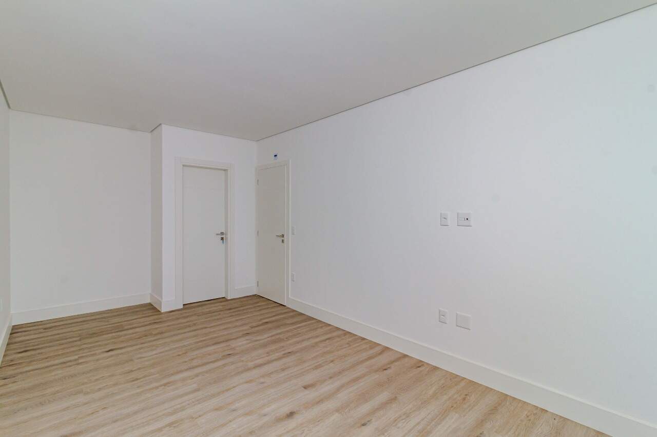 Apartamento à venda no Praia Brava: 