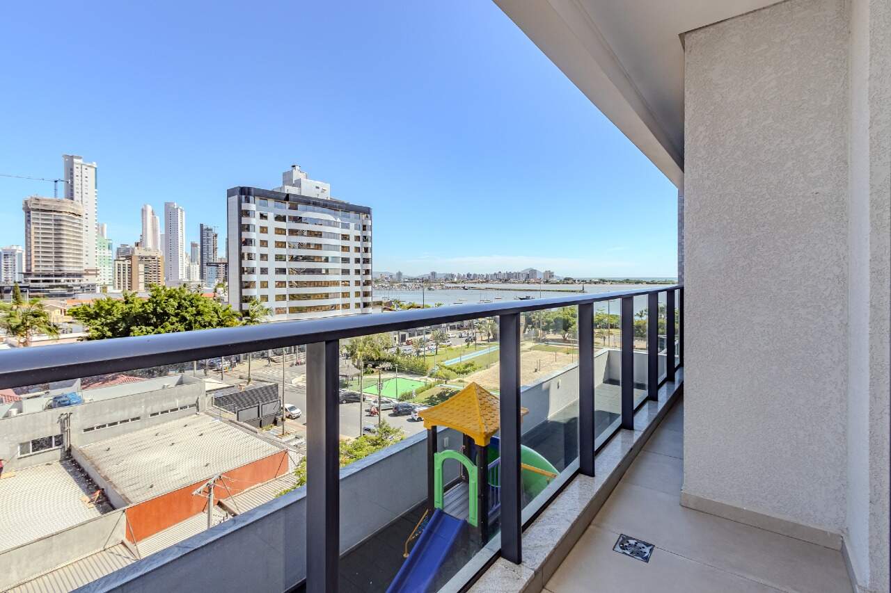 Apartamento à venda no Fazenda: