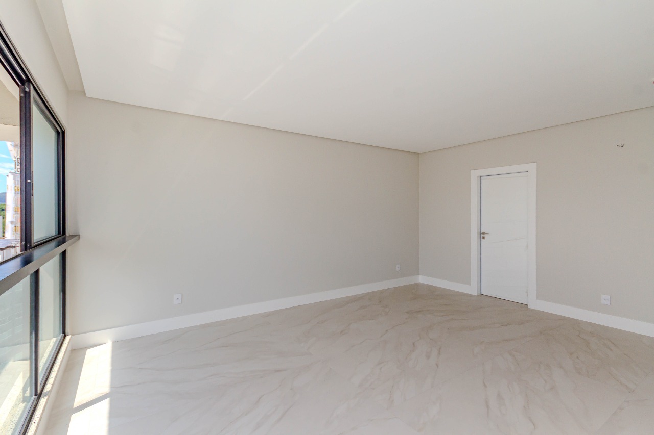 Apartamento à venda no Barra Sul: 