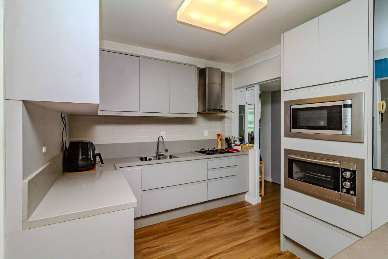 Apartamento à venda no Pioneiros: