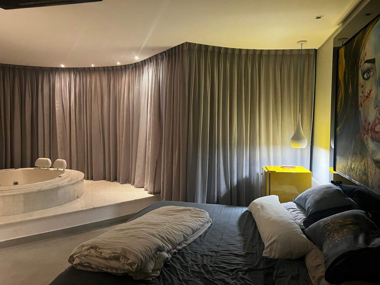 Cobertura para aluguel no Pioneiros: 