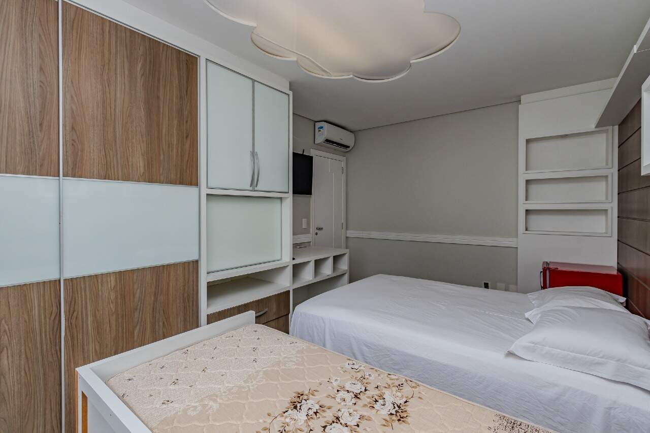 Cobertura para aluguel no Pioneiros: 