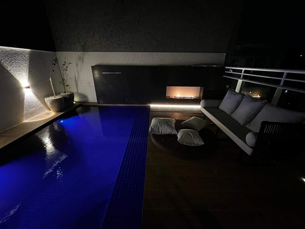 Cobertura para aluguel no Pioneiros: 