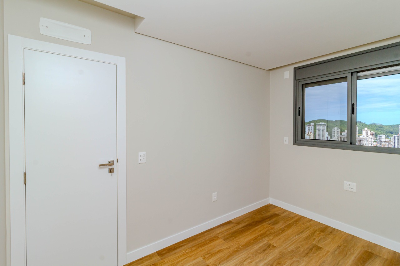 Apartamento à venda no Fazenda: 