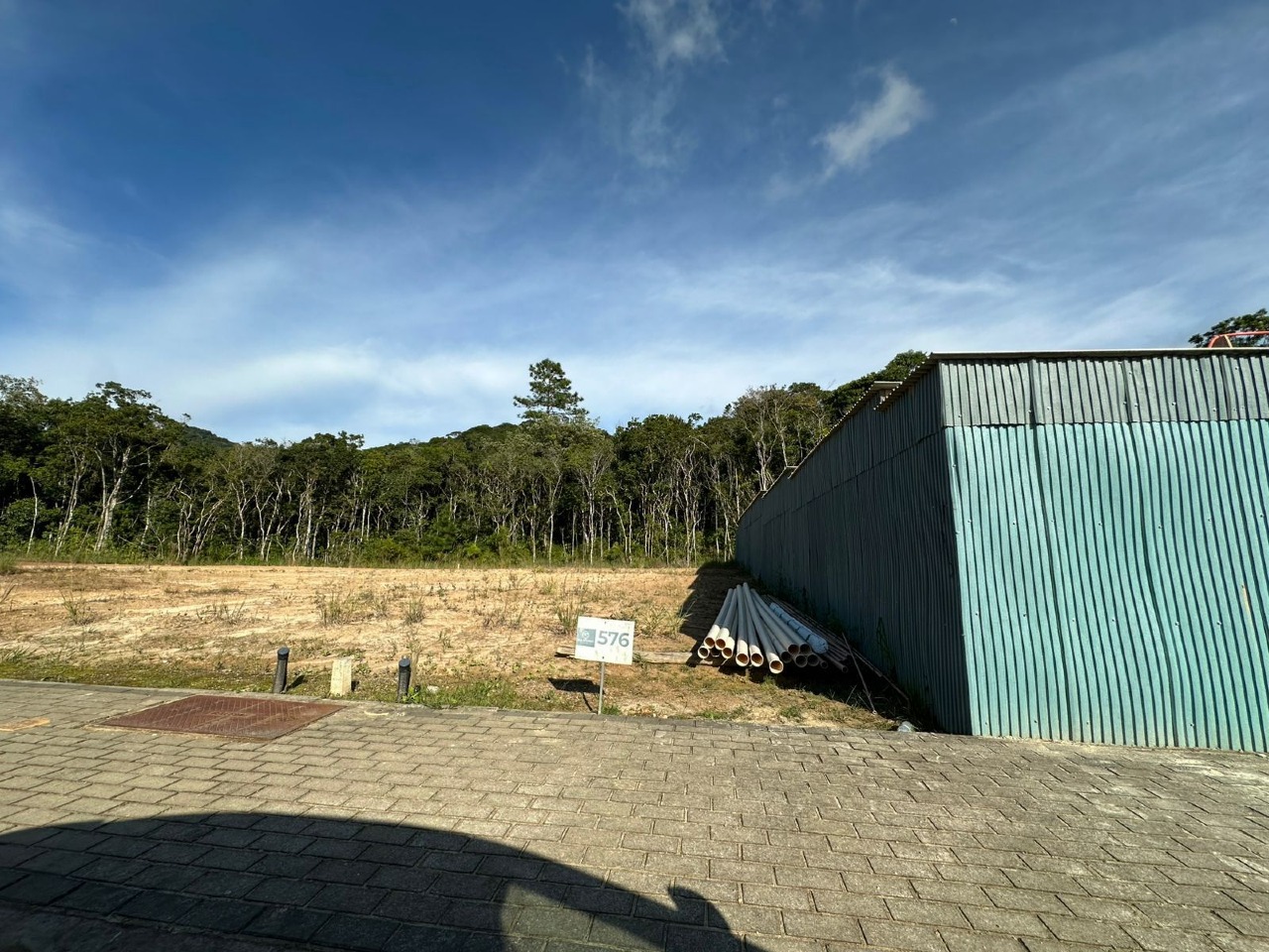 Terreno em Condomínio à venda no Várzea do Ranchinho: 