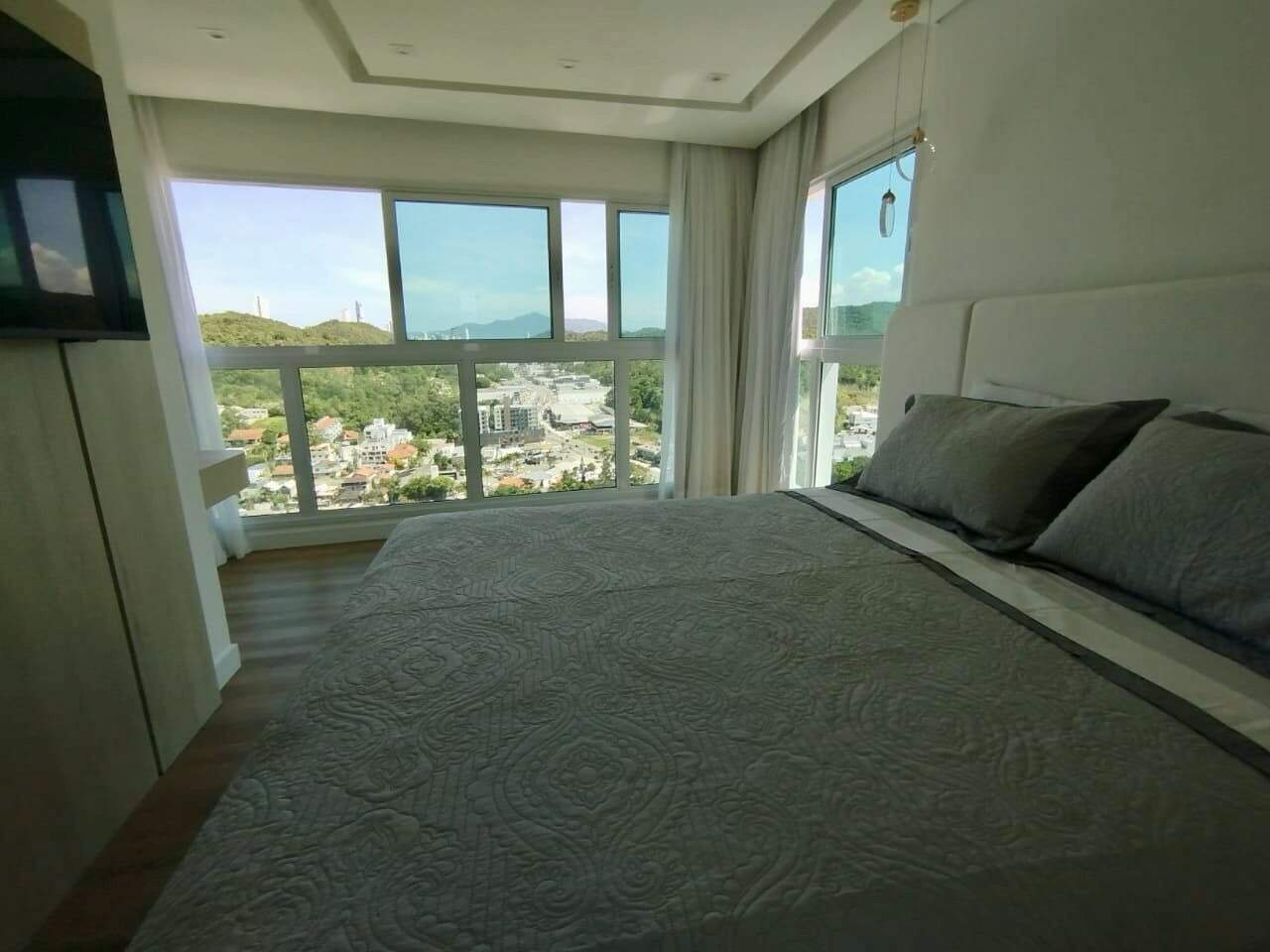 Apartamento à venda no Praia Brava: 