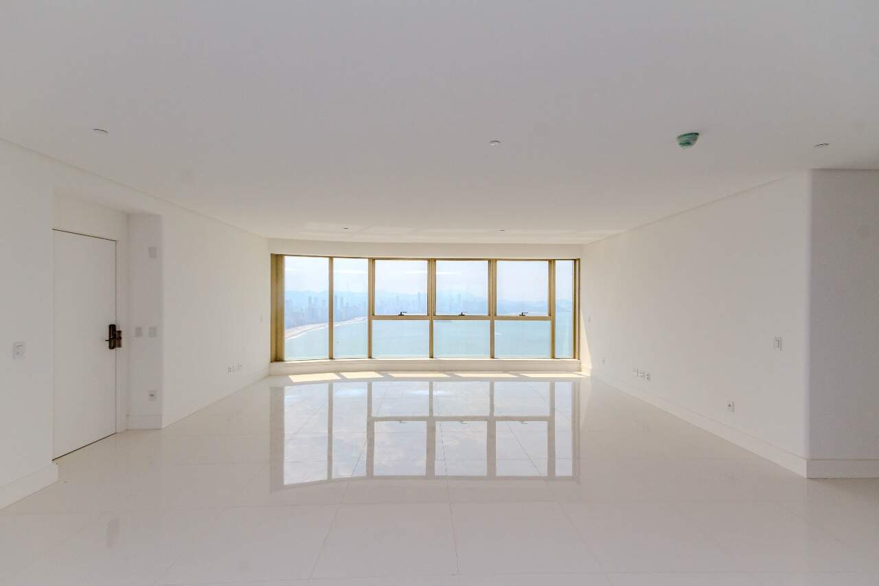 Apartamento à venda no Barra Sul: 