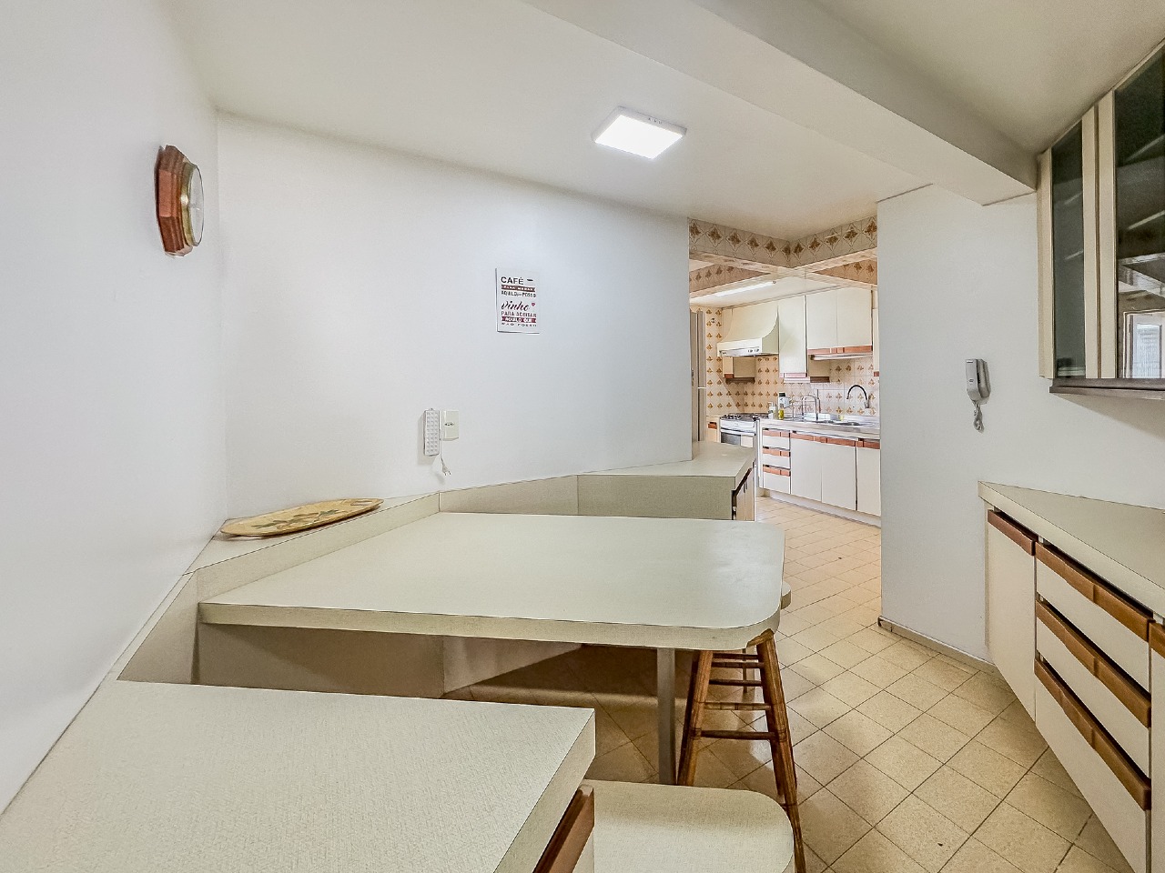 Apartamento para aluguel no Centro: 