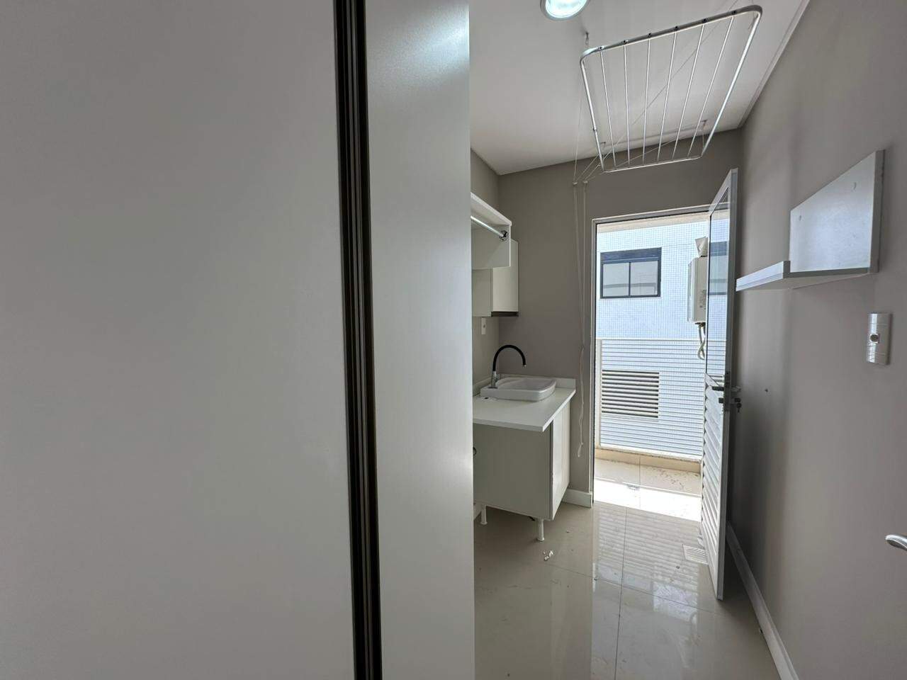 Apartamento para aluguel no Praia Brava: 