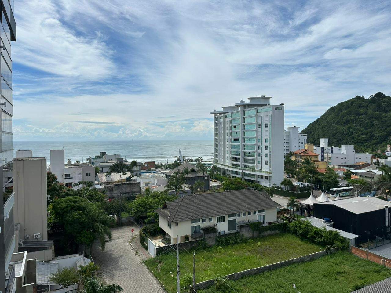 Apartamento para aluguel no Praia Brava: 