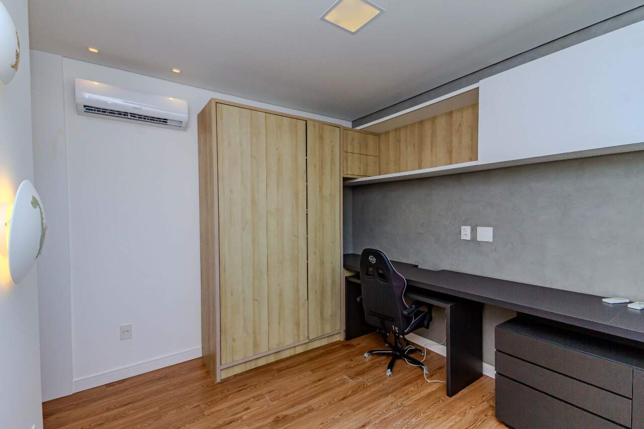 Apartamento à venda no Praia Brava: 
