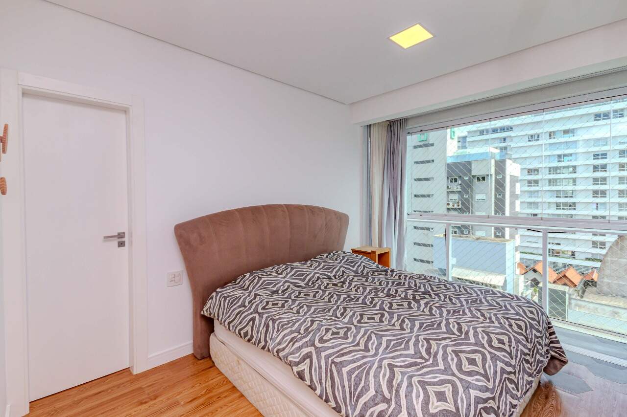 Apartamento à venda no Praia Brava: 