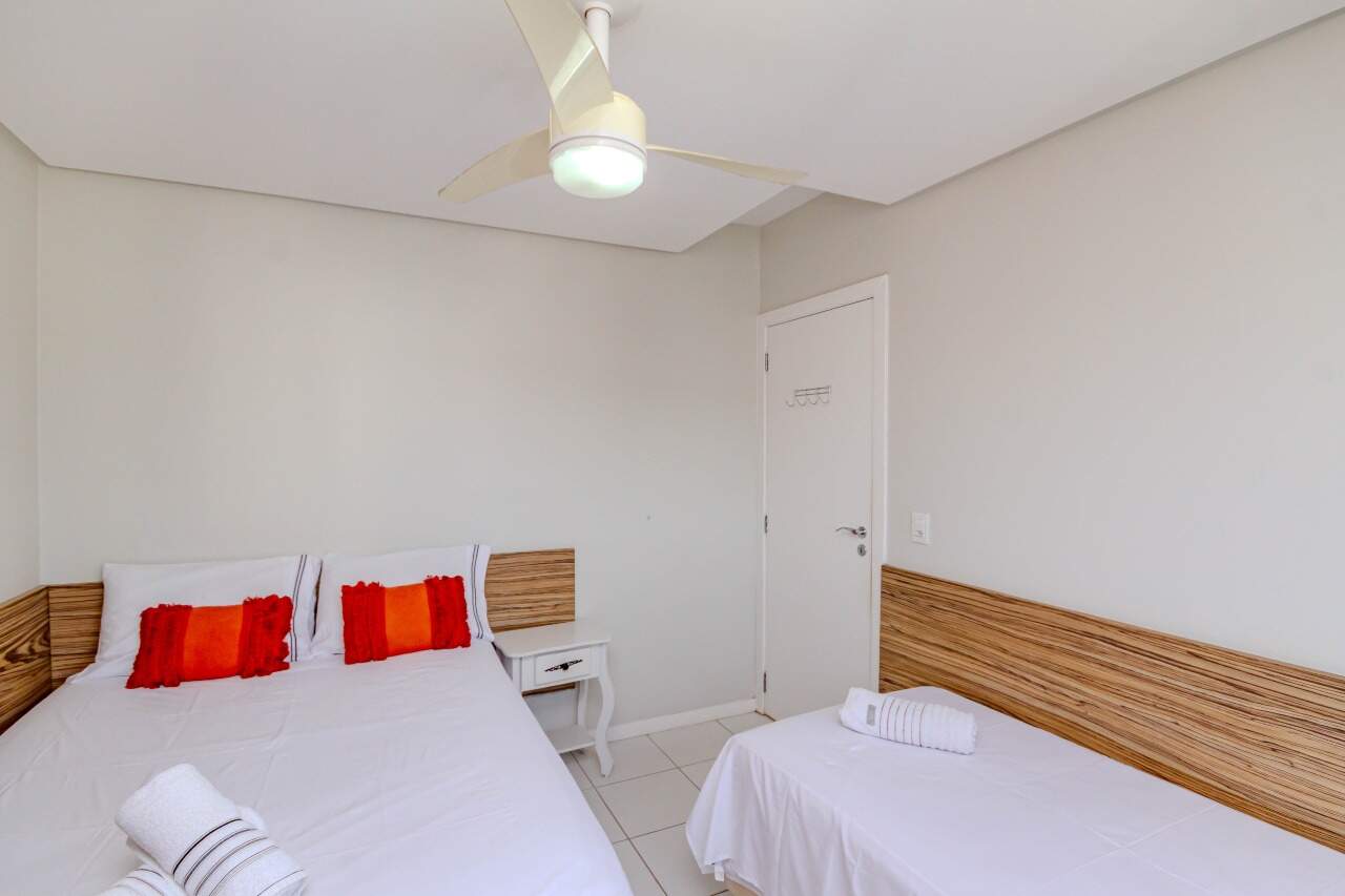 Apartamento à venda no Pioneiros: 