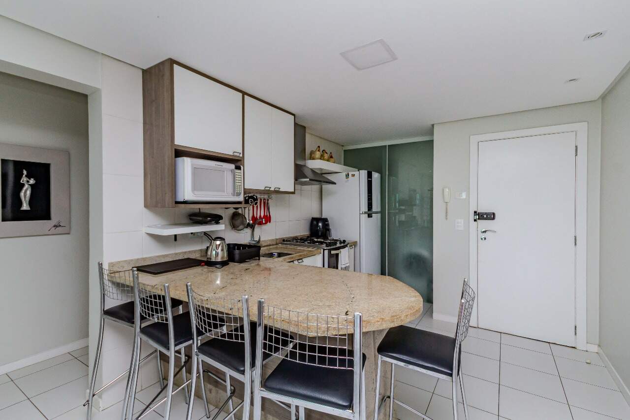 Apartamento à venda no Pioneiros:
