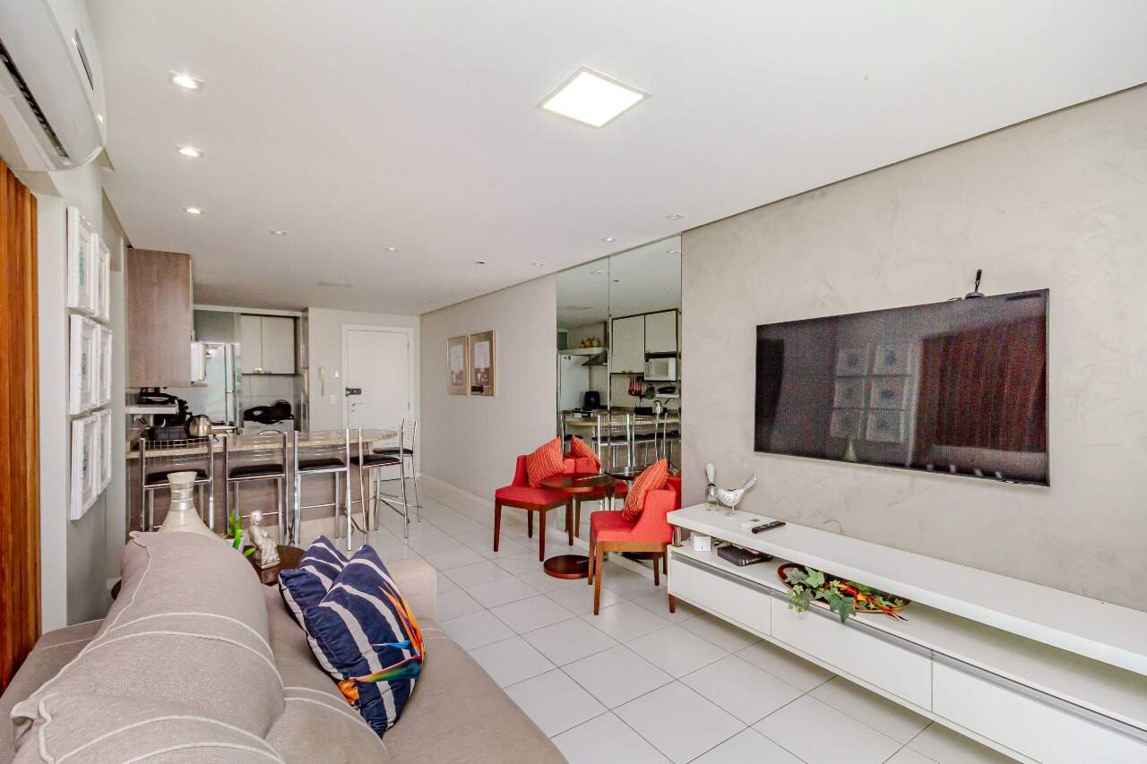 Apartamento à venda no Pioneiros: