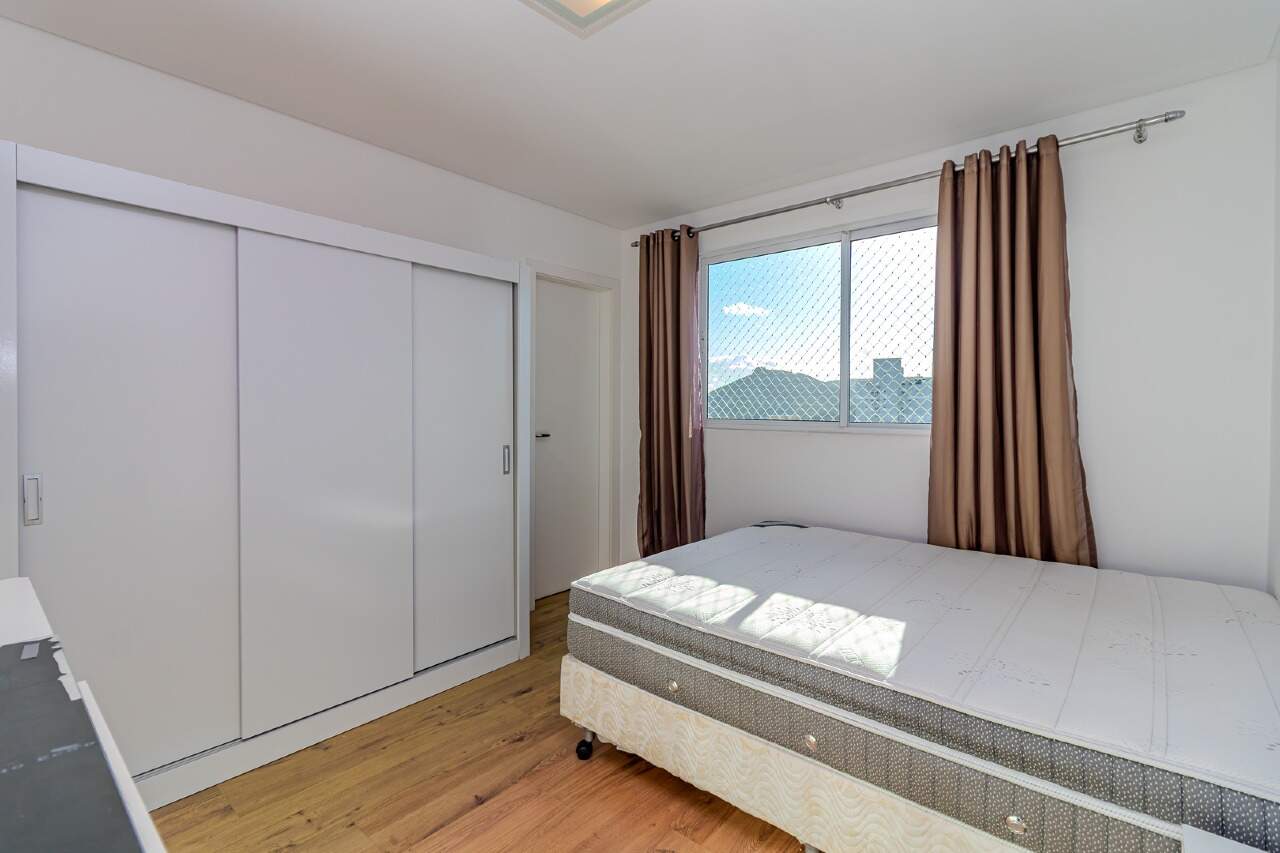 Apartamento para aluguel no Centro: 