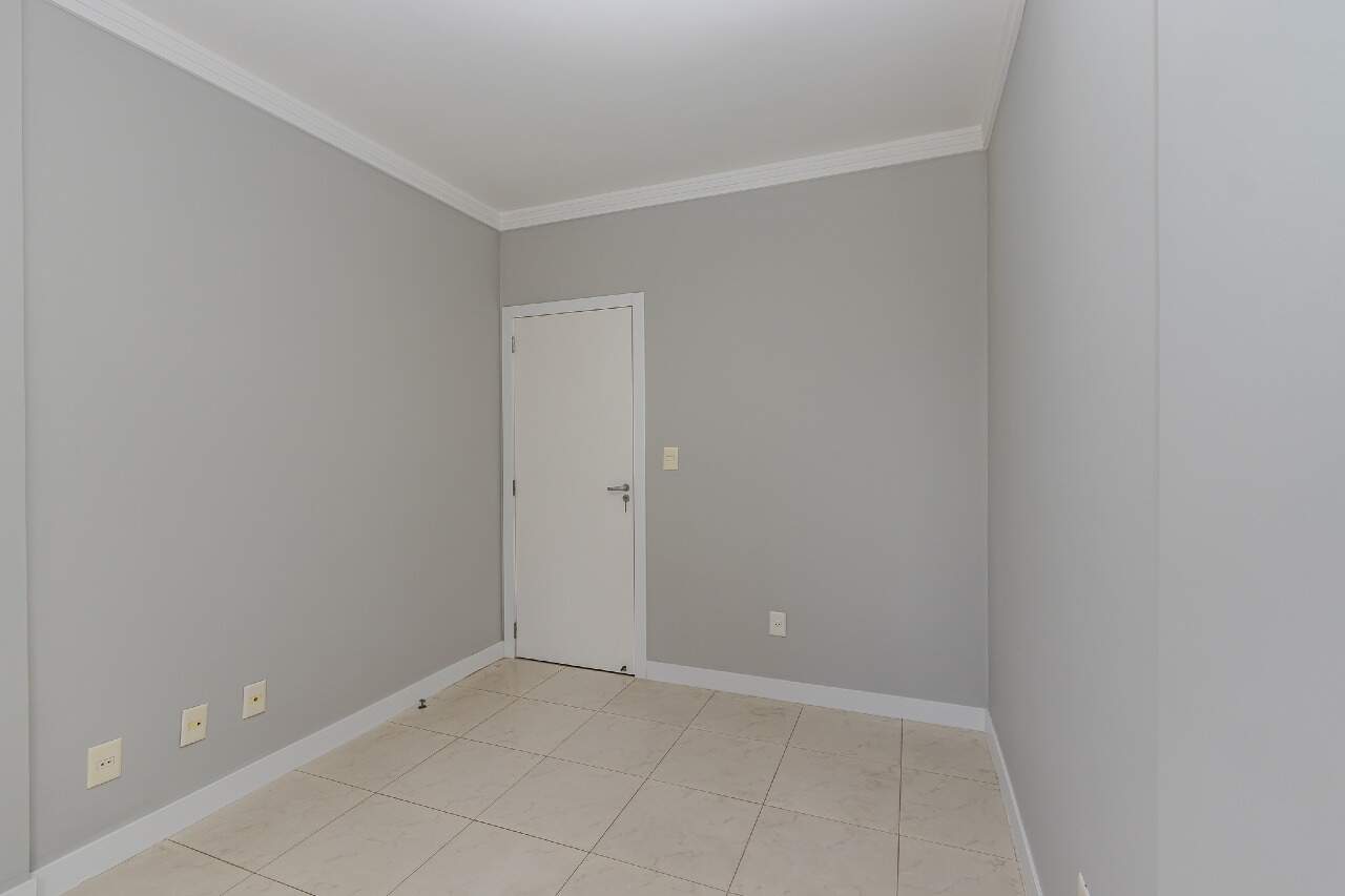 Apartamento à venda no Fazenda: 