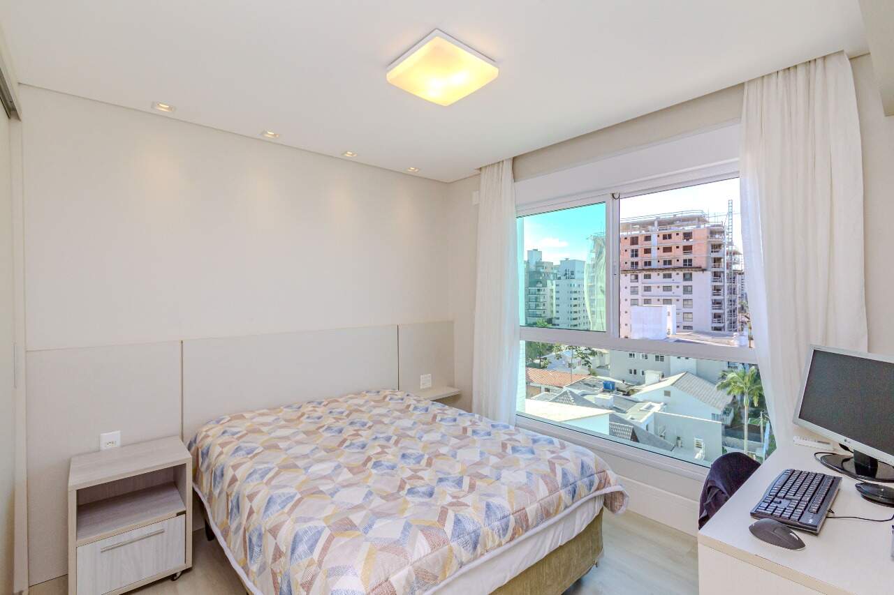 Apartamento para aluguel no Praia Brava: 