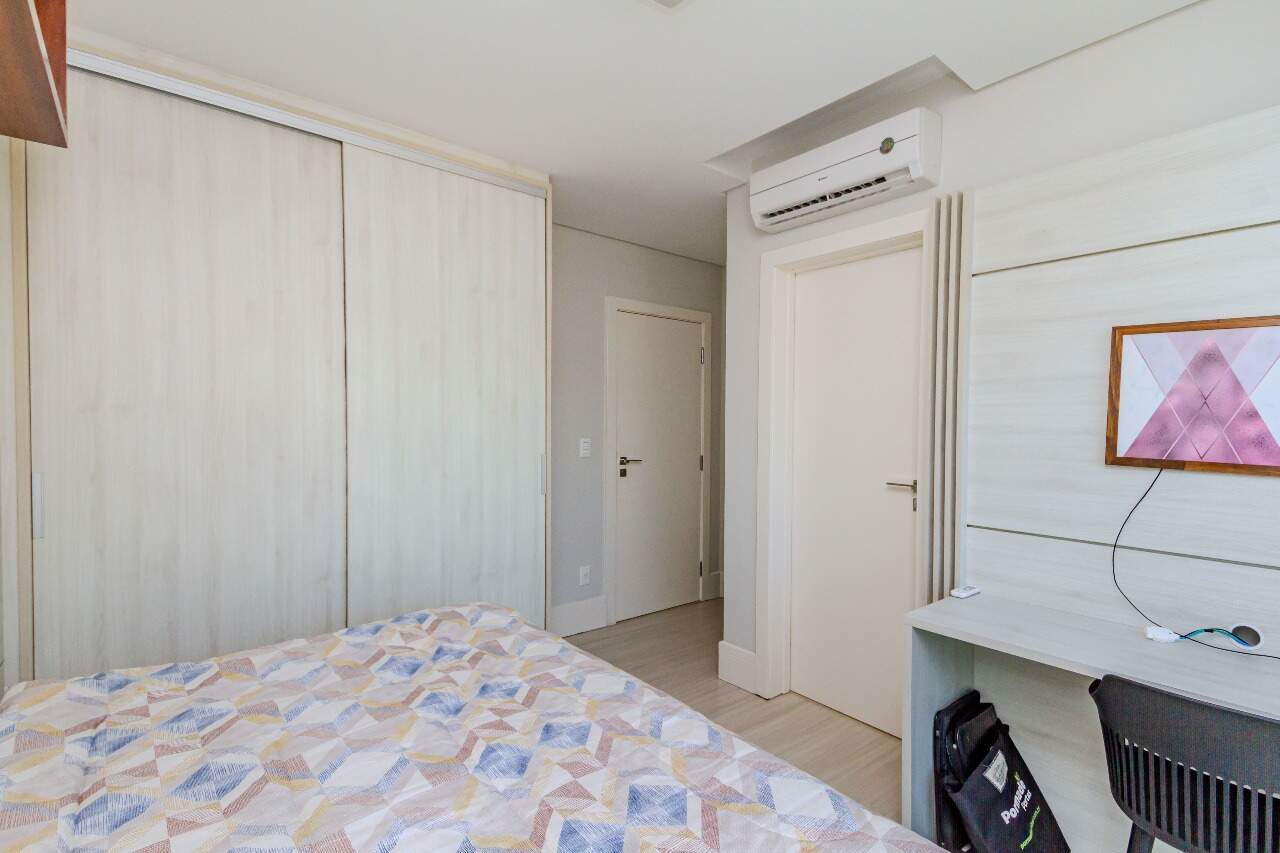 Apartamento para aluguel no Praia Brava: 