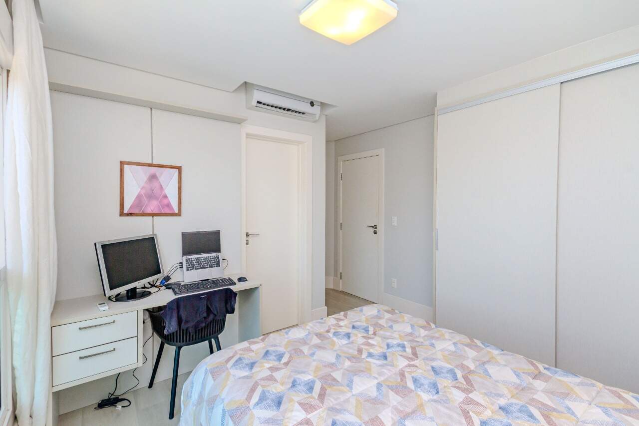 Apartamento para aluguel no Praia Brava: 