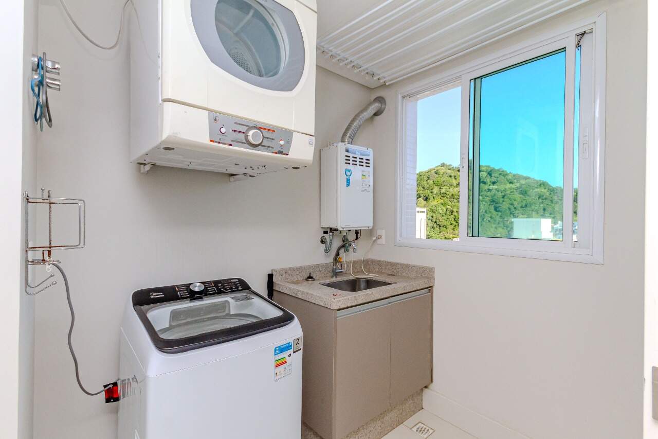 Apartamento para aluguel no Praia Brava: 