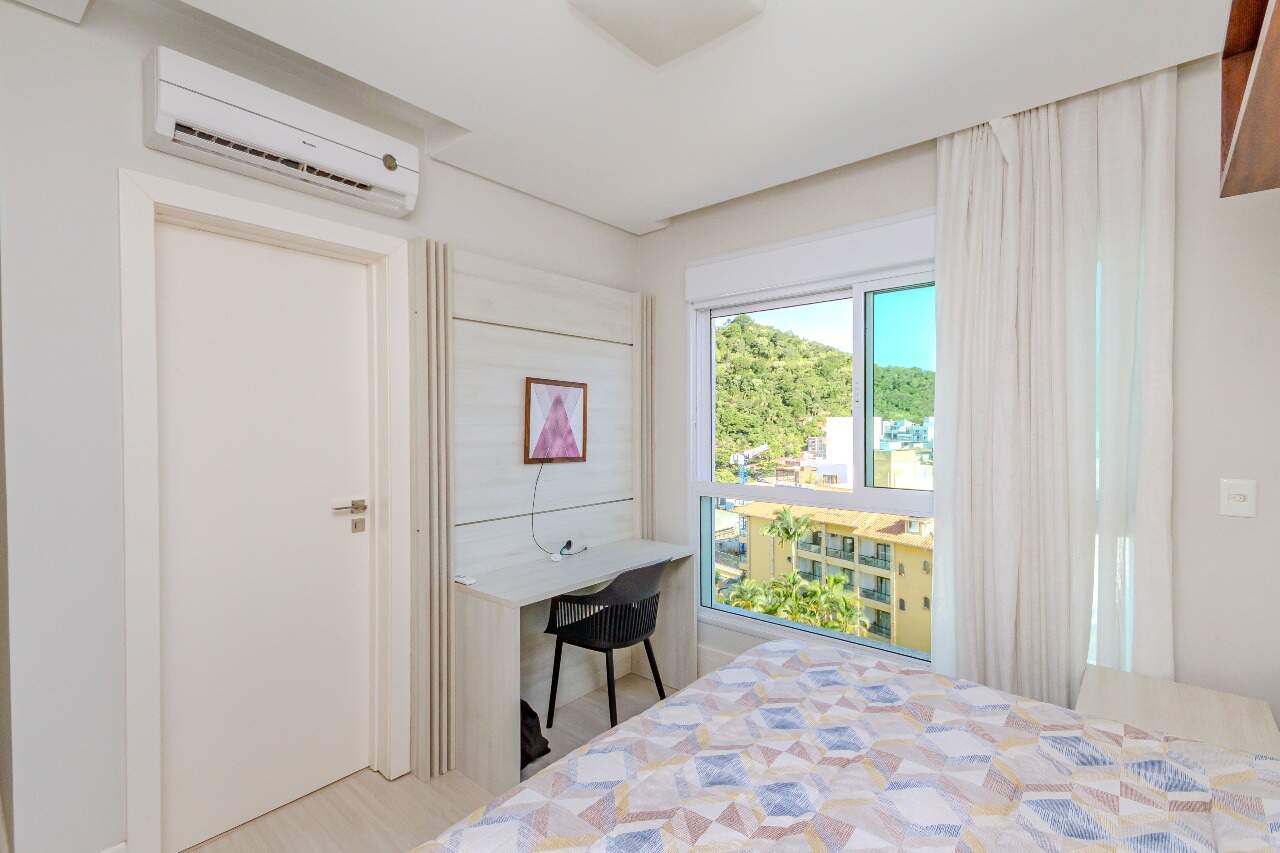 Apartamento para aluguel no Praia Brava: 