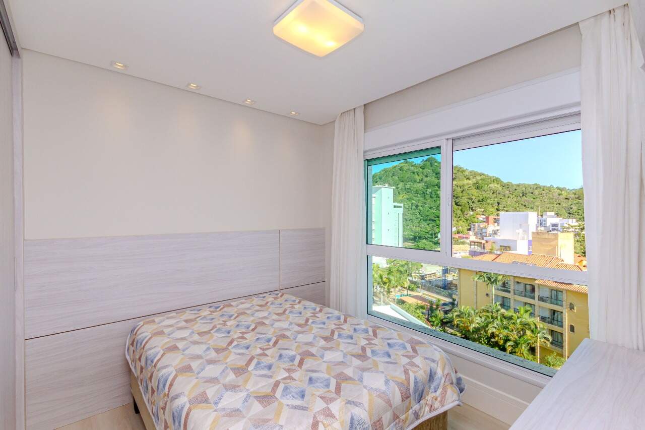 Apartamento para aluguel no Praia Brava: 