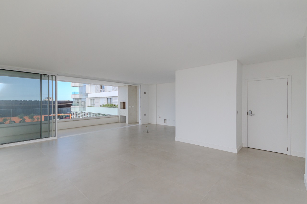 Apartamento à venda no Praia Brava: 