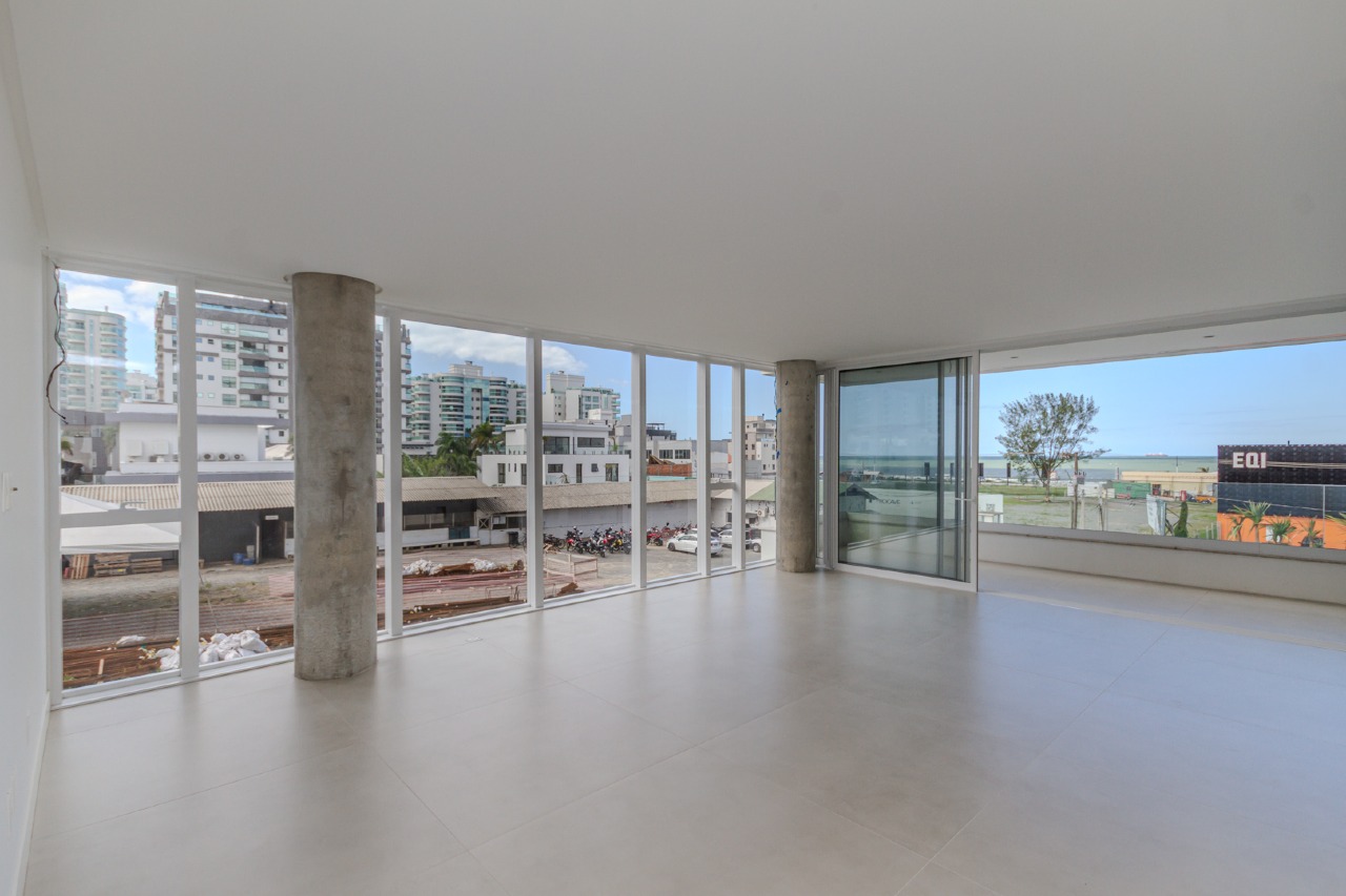 Apartamento à venda no Praia Brava: 