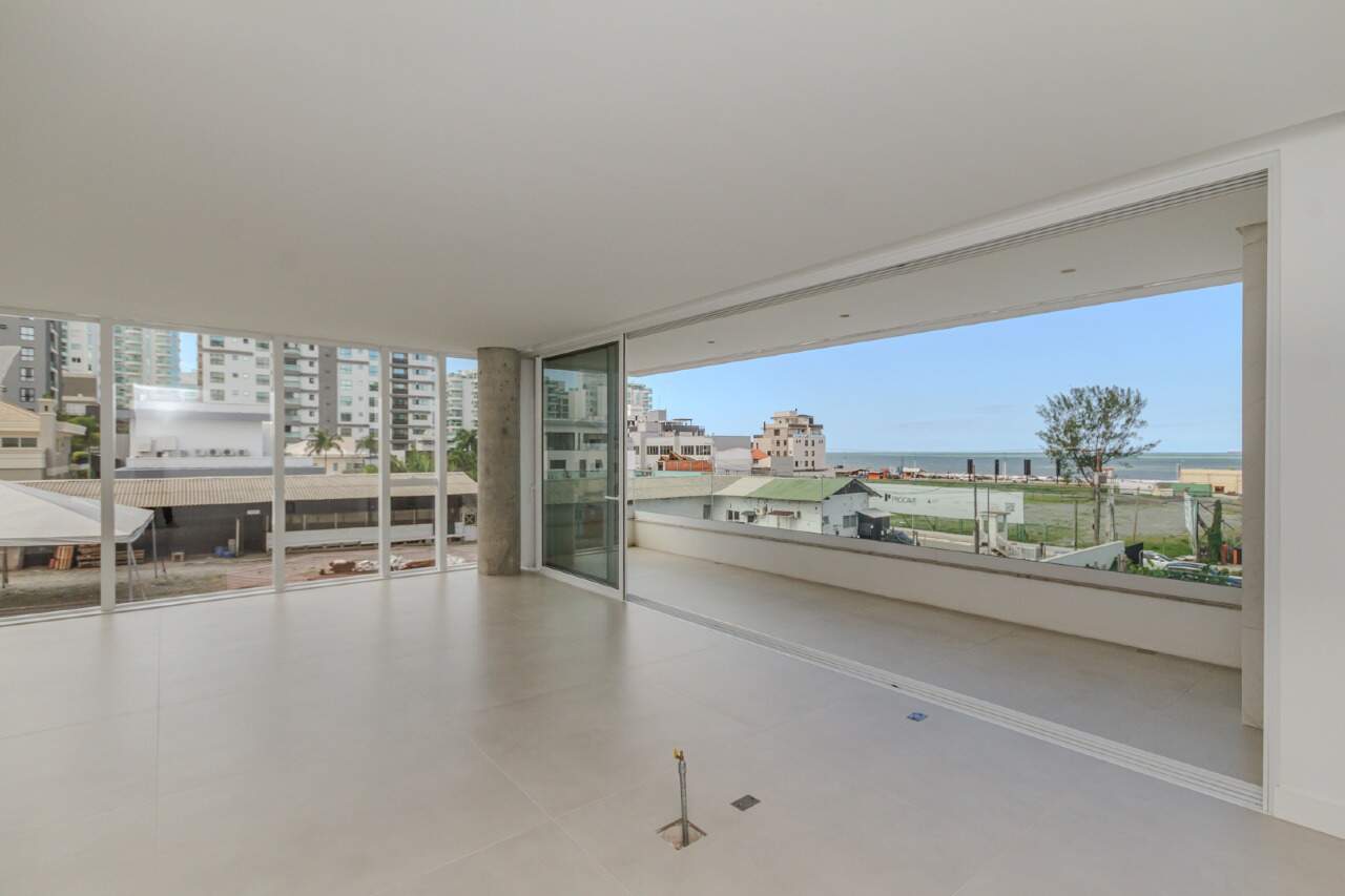 Apartamento à venda no Praia Brava: 