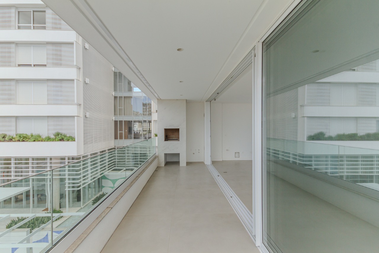 Apartamento à venda no Praia Brava: 