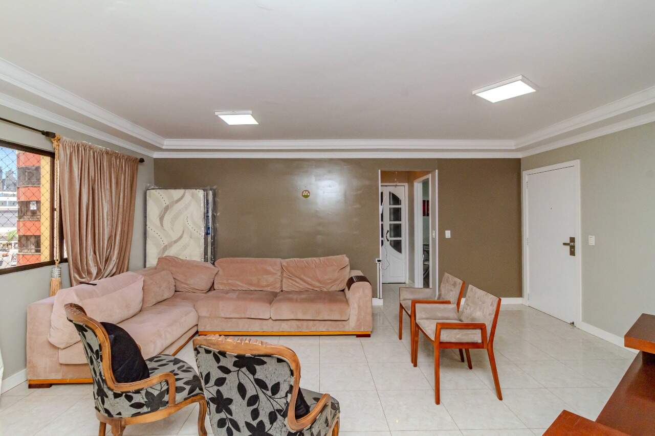 Apartamento para aluguel no Centro: 