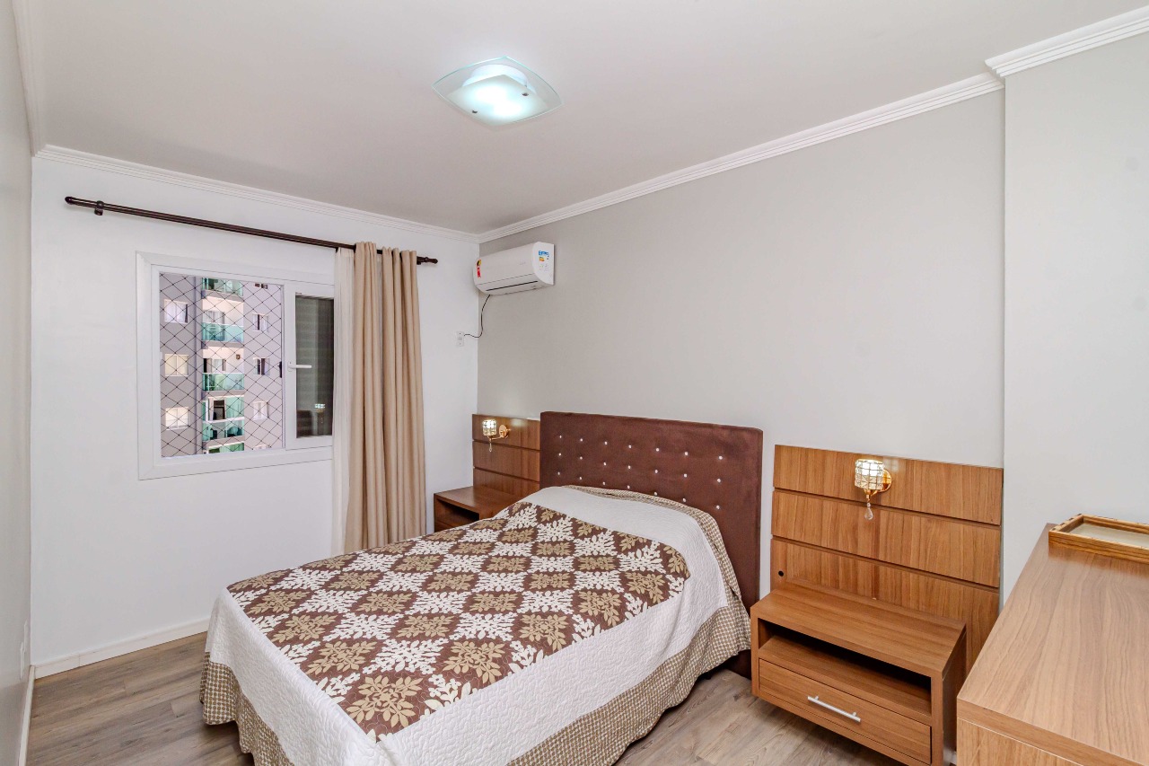 Apartamento para aluguel no Centro: 