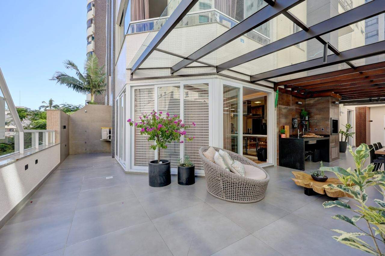 Apartamento diferenciado à venda no Centro: 