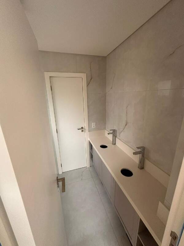 Apartamento à venda no Praia Brava: