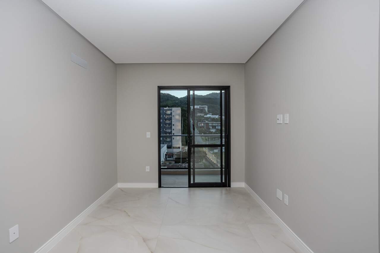 Apartamento à venda no Praia Brava: 