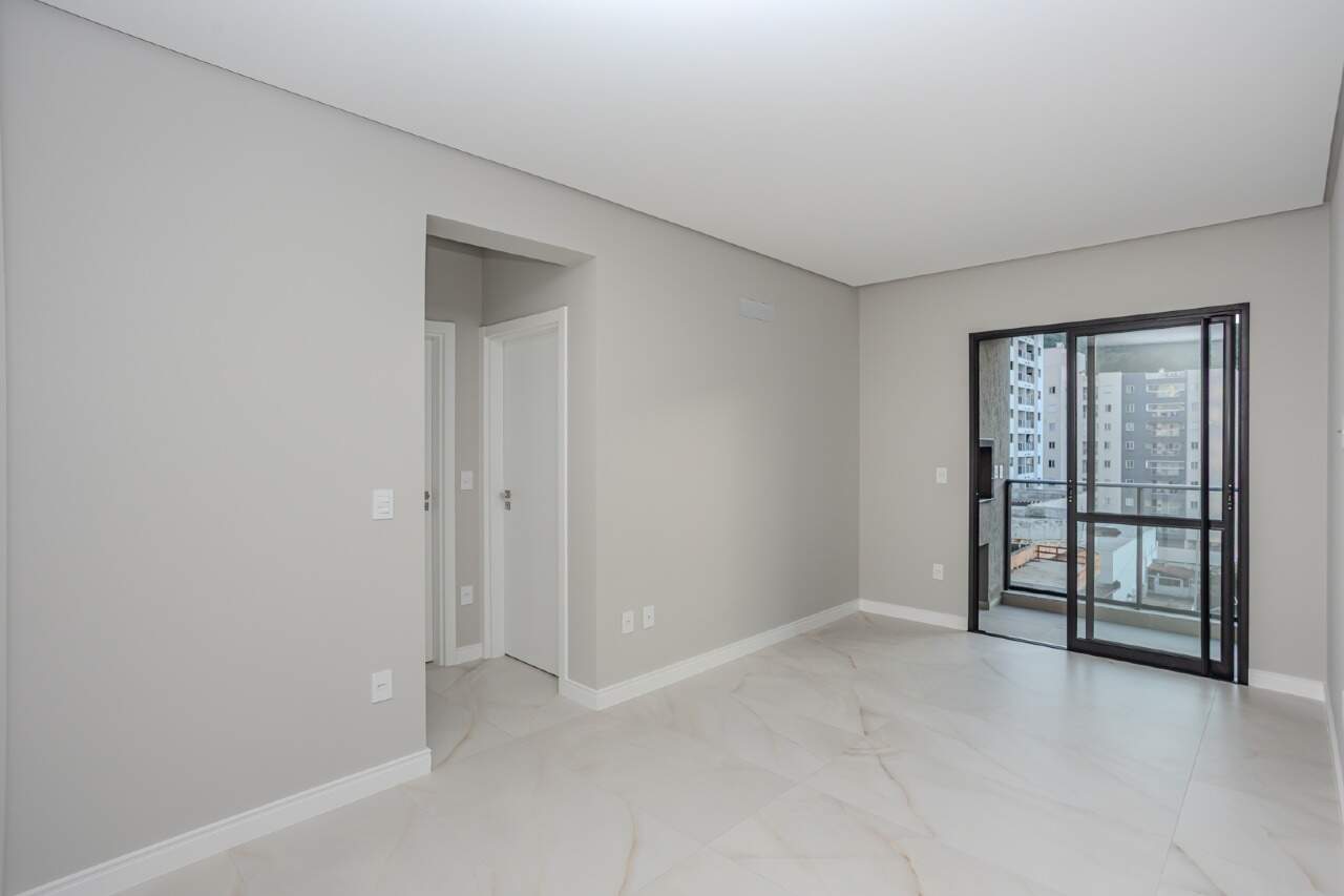 Apartamento à venda no Praia Brava: 