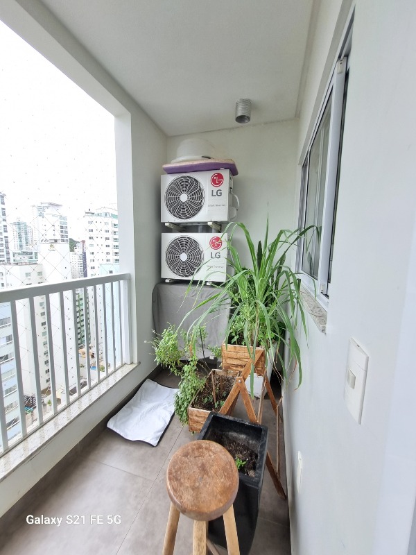 Apartamento à venda no Pioneiros: 