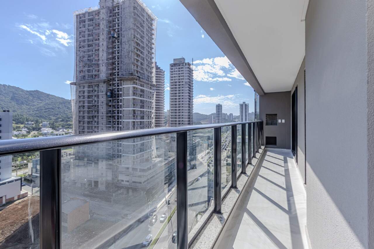 Apartamento à venda no Praia Brava: 