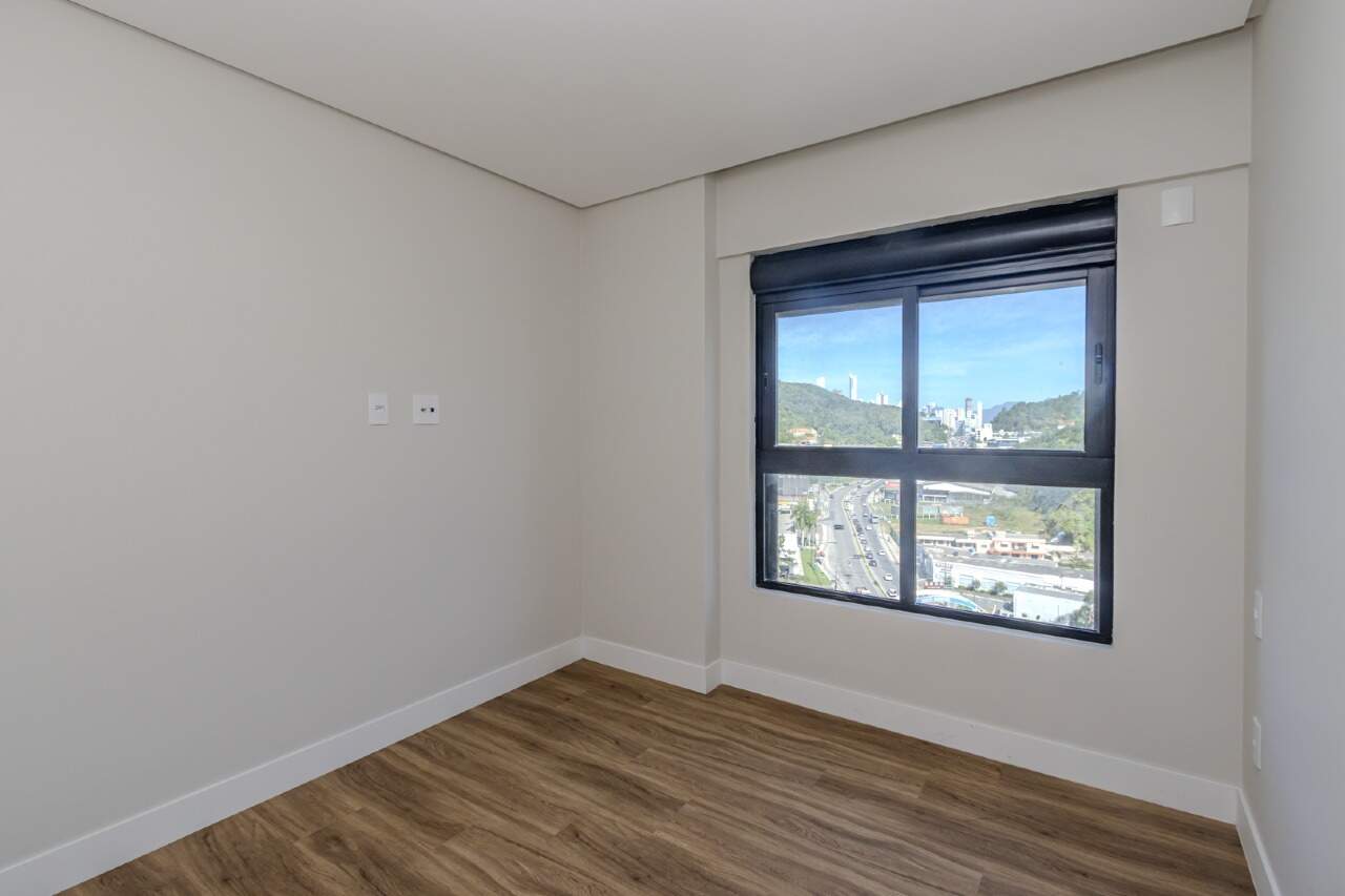 Apartamento à venda no Praia Brava: 