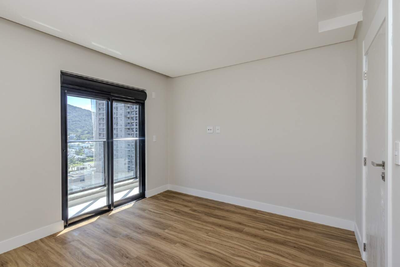 Apartamento à venda no Praia Brava: 