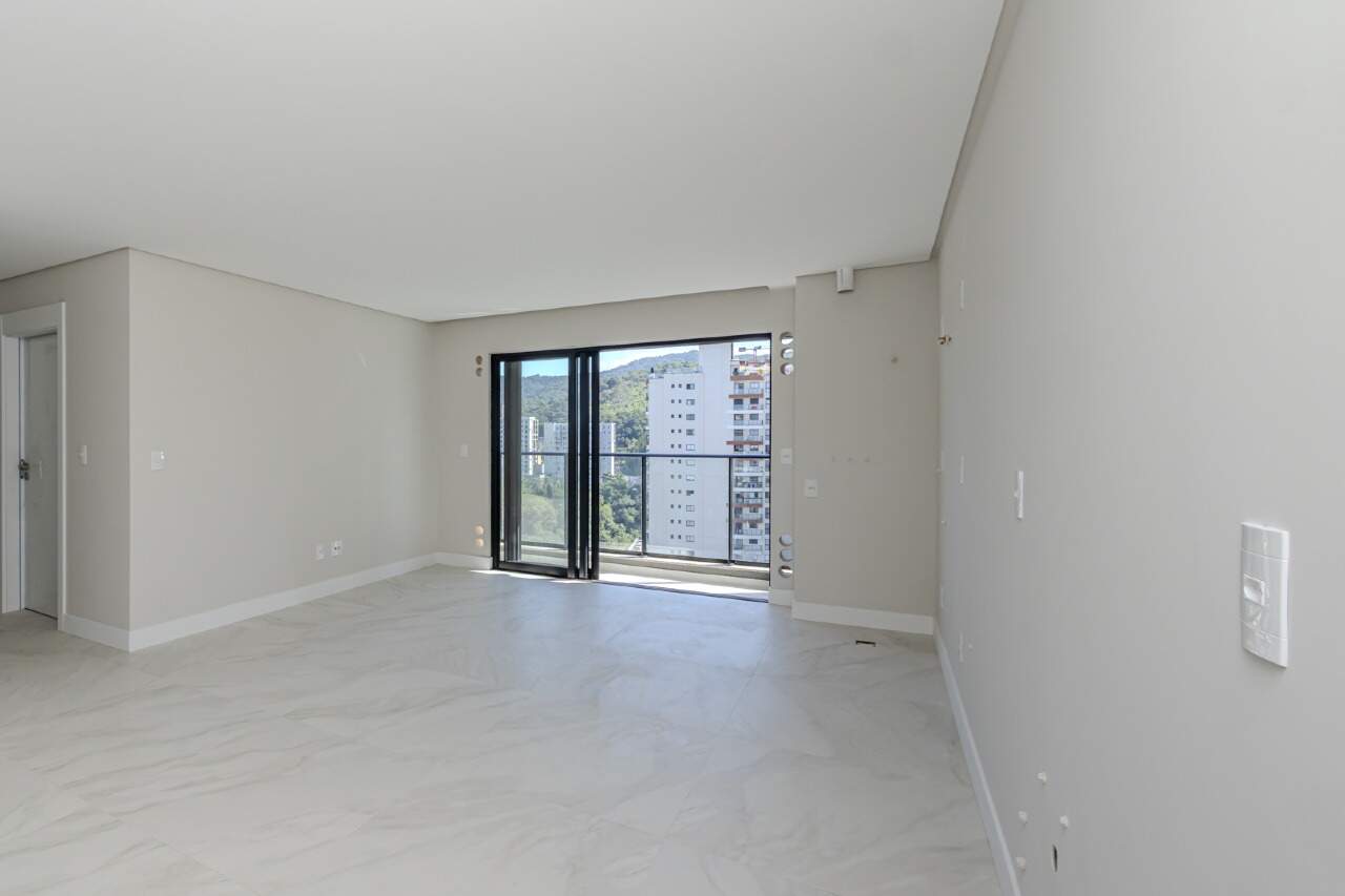 Apartamento à venda no Praia Brava: 