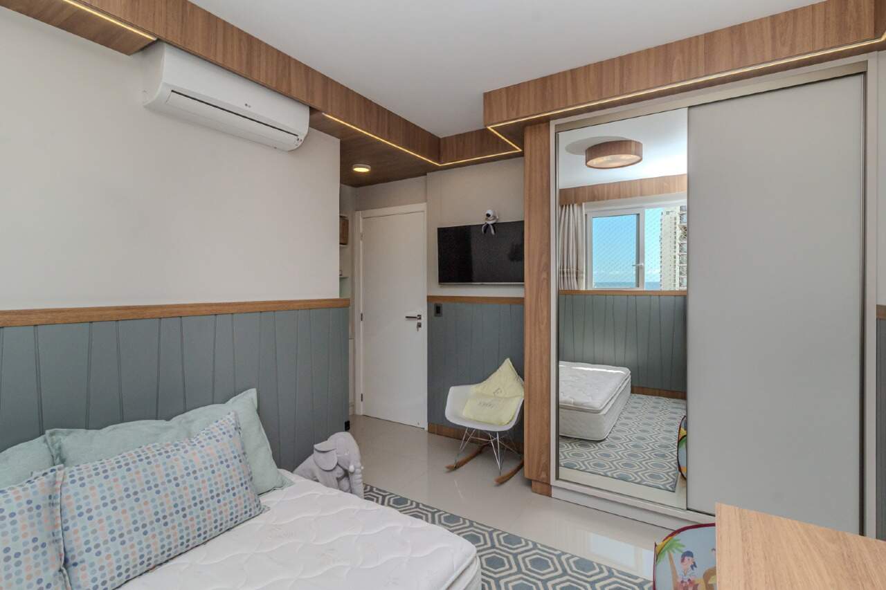 Apartamento à venda no Pioneiros: 