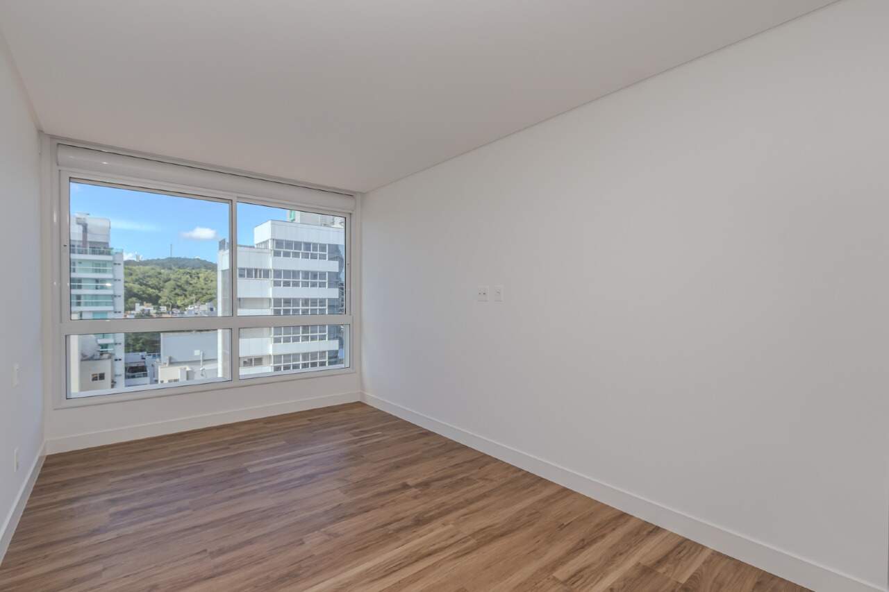Apartamento à venda no Praia Brava: 