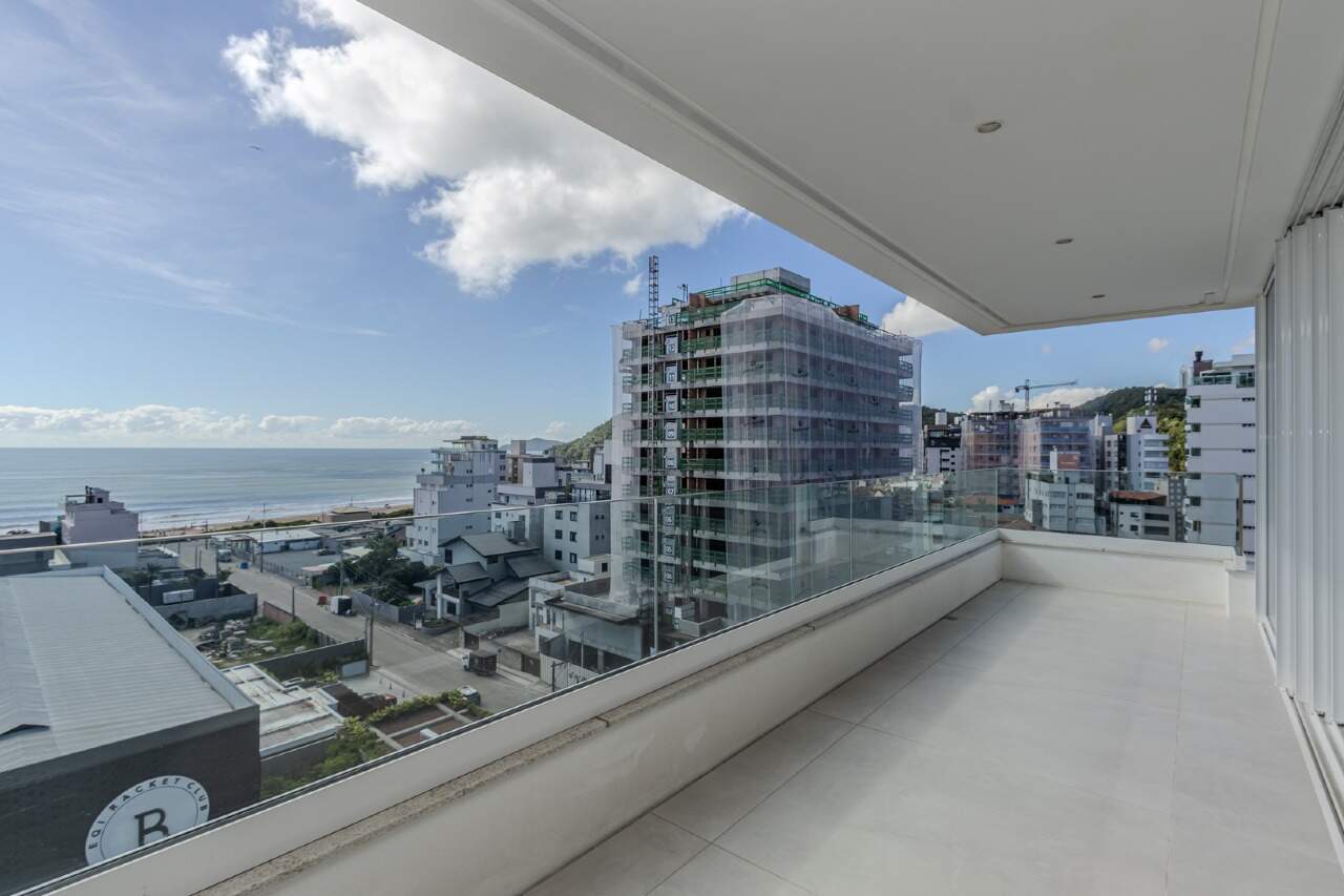 Apartamento à venda no Praia Brava: 