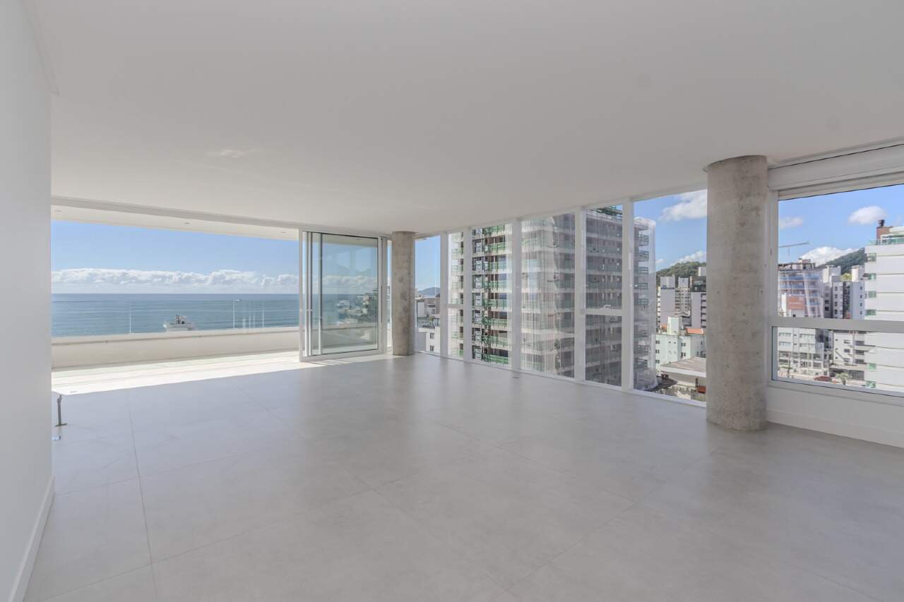 Apartamento à venda no Praia Brava: 