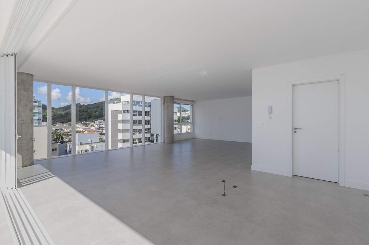 Apartamento à venda no Praia Brava: 